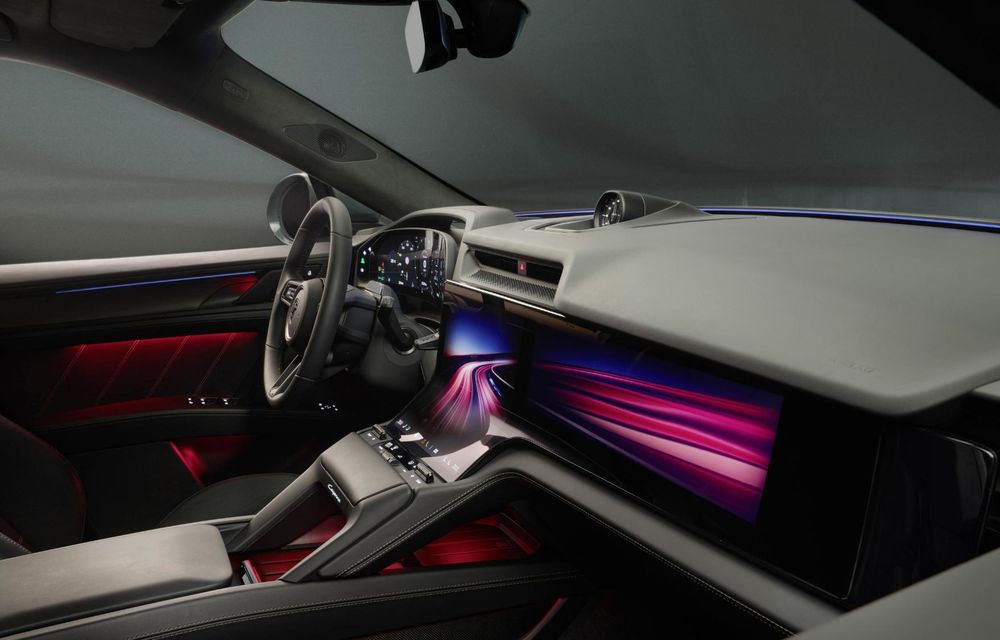 Porsche: primele imagini cu interiorul noului Cayenne Electric - Poza 3