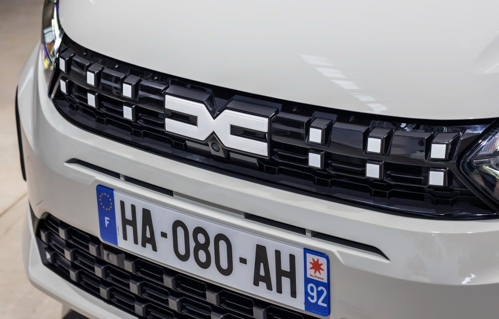 PREMIERĂ: Noua față Dacia. Îmbunătățirile primite de Sandero, Jogger și Logan - Poza 8