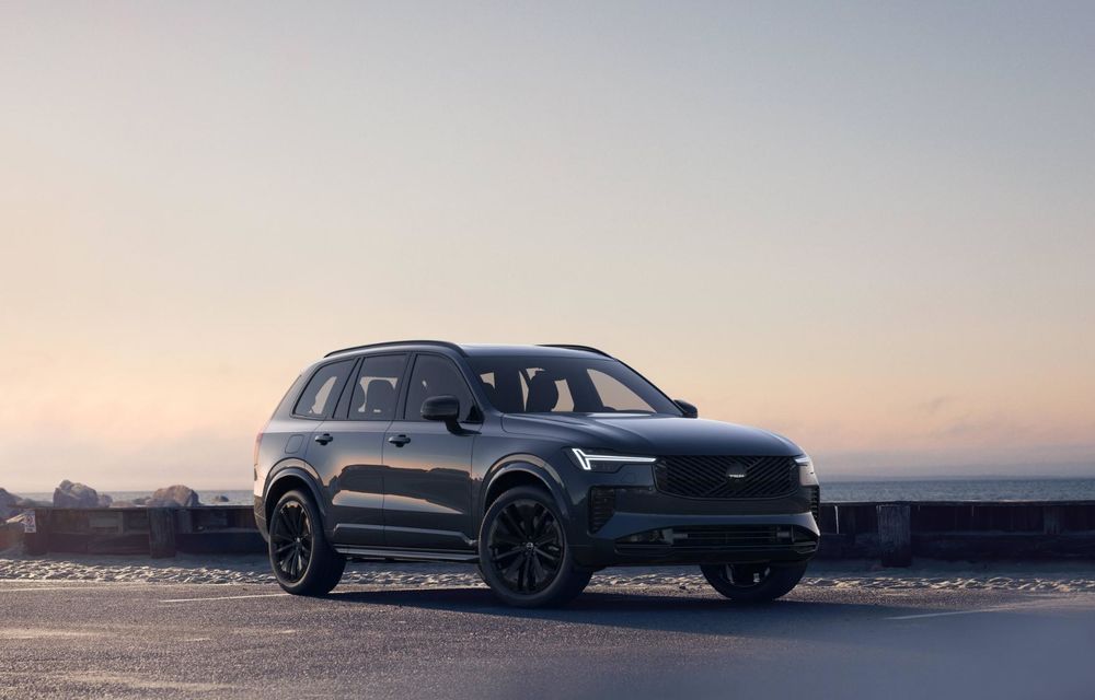 Noul Volvo XC90 Black Edition: ediție specială vopsită în negru - Poza 3