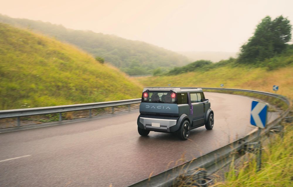PREMIERĂ: Acesta este noul concept electric Dacia Hipster - Poza 11