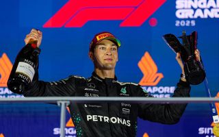 F1: George Russell câștigă pe străzile din Singapore. McLaren, campioană la constructori