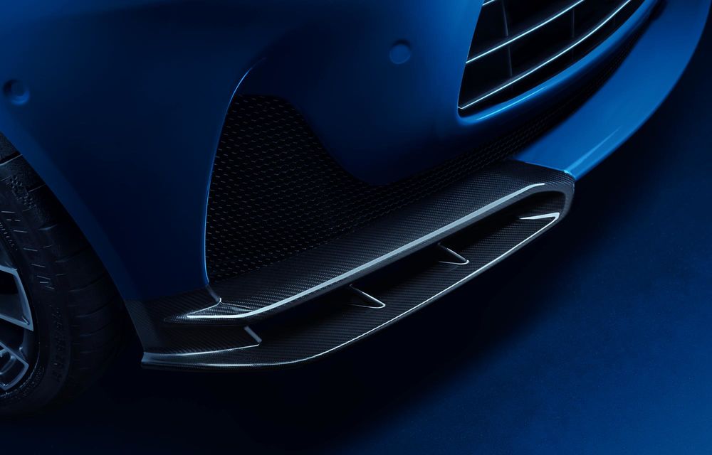 Noul Aston Martin DB12 S: V8 twin-turbo cu 700 de cai putere - Poza 14