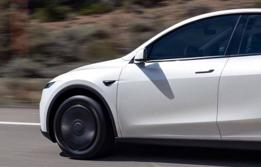 Noua Tesla Model Y Standard: versiune de bază nouă de 41.600 dolari - Poza 11