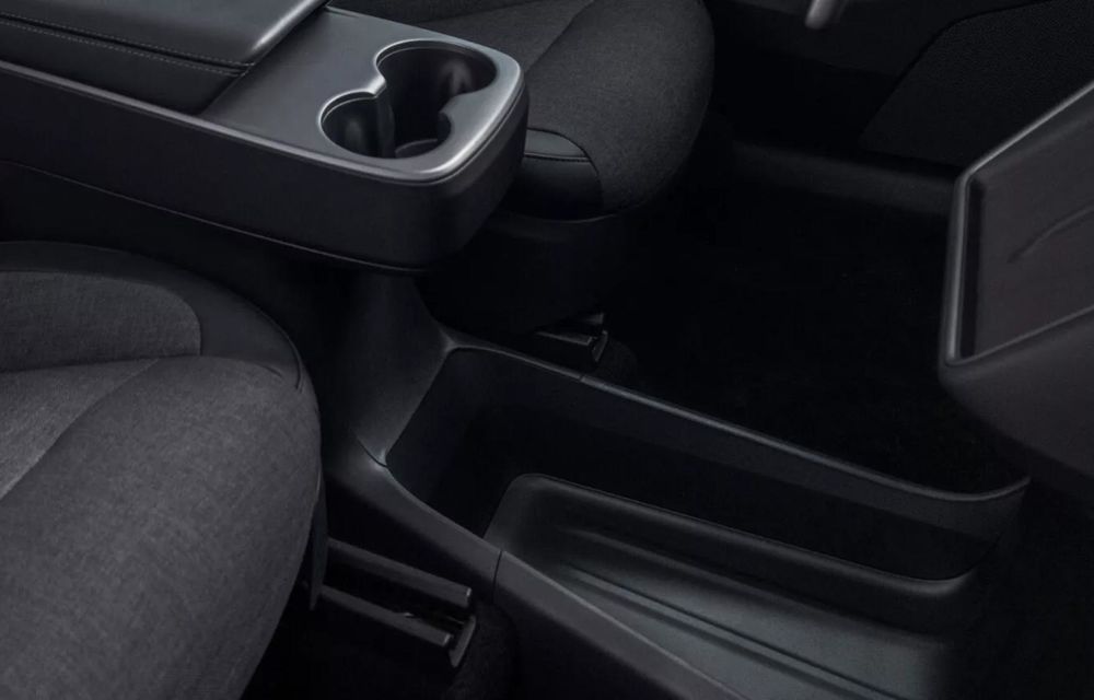 Noua Tesla Model Y Standard: versiune de bază nouă de 41.600 dolari - Poza 16