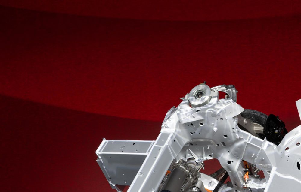 Noul Ferrari Elettrica: primele imagini oficiale cu noul model electric - Poza 7