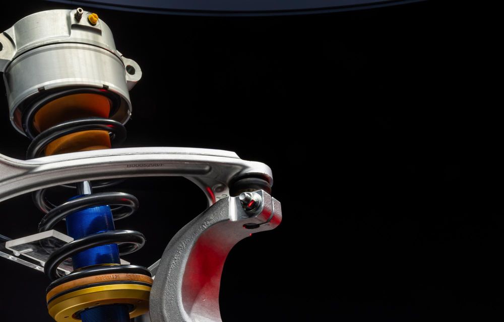 Noul Ferrari Elettrica: primele imagini oficiale cu noul model electric - Poza 12