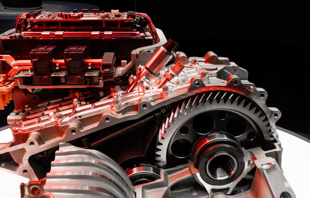 Noul Ferrari Elettrica: primele imagini oficiale cu noul model electric - Poza 17
