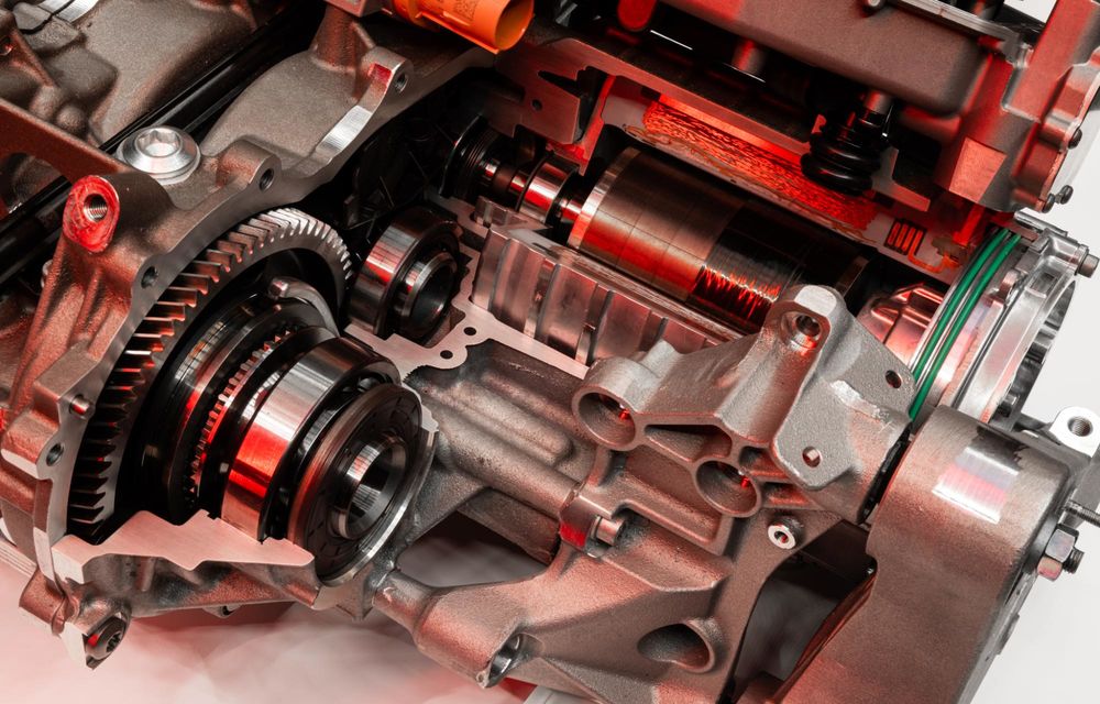 Noul Ferrari Elettrica: primele imagini oficiale cu noul model electric - Poza 26