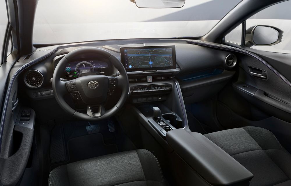 Îmbunătățiri pentru Toyota C-HR: echipament nou pentru echiparea Mid+ - Poza 3