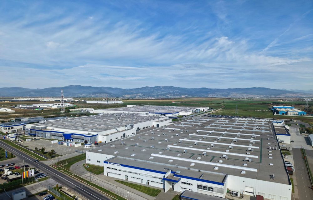 Mercedes-Benz a început să producă motoare electrice în România - Poza 19