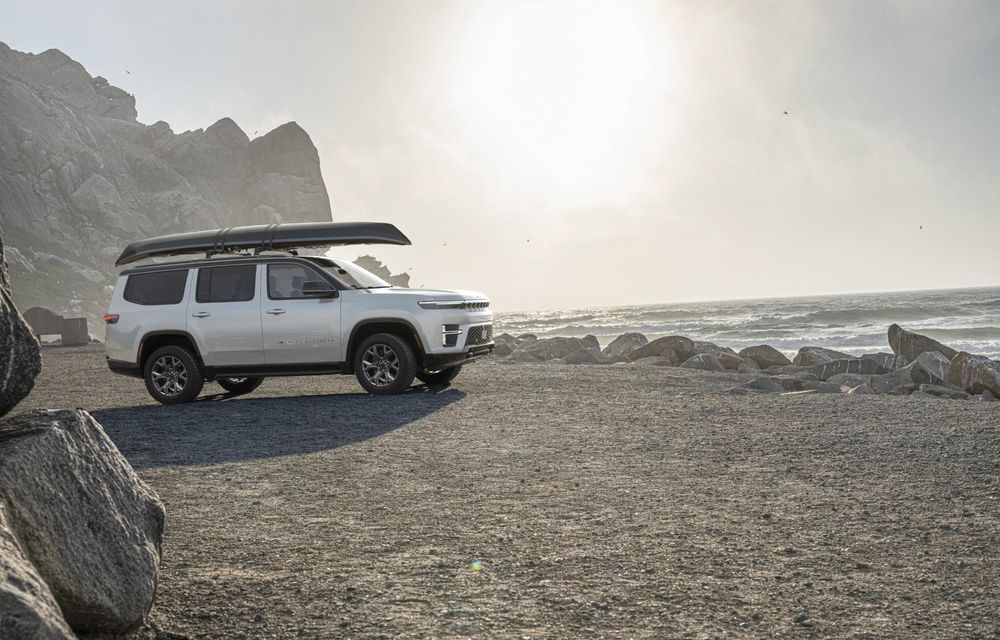 Noul Jeep Grand Wagoneer facelift: primul model al mărcii disponibil cu range extender - Poza 7