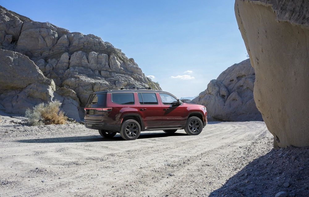 Noul Jeep Grand Wagoneer facelift: primul model al mărcii disponibil cu range extender - Poza 8