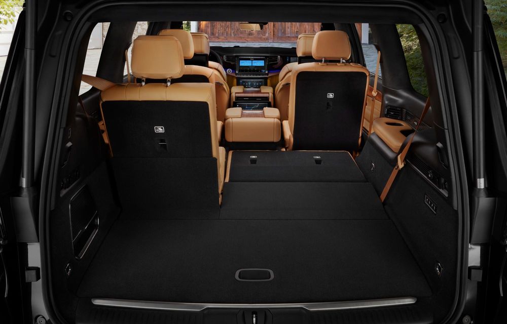 Noul Jeep Grand Wagoneer facelift: primul model al mărcii disponibil cu range extender - Poza 25