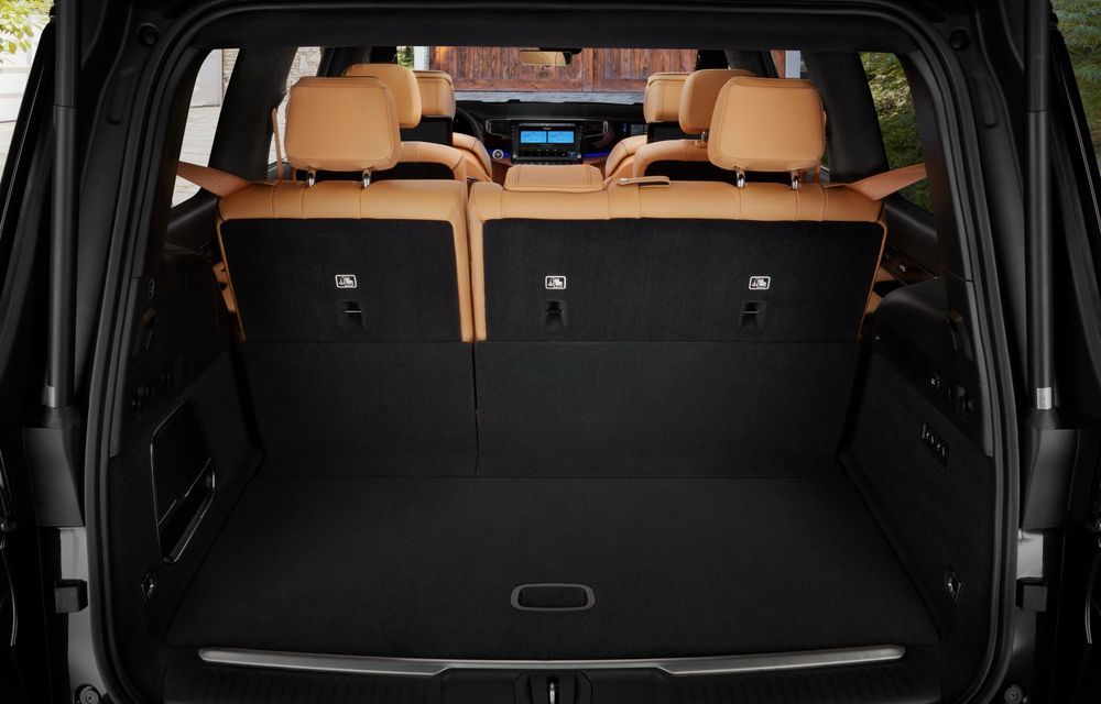Noul Jeep Grand Wagoneer facelift: primul model al mărcii disponibil cu range extender - Poza 27