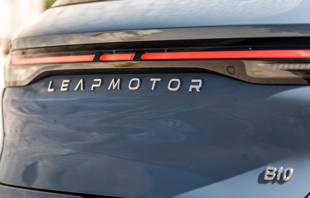 Noul Leapmotor B10, lansat oficial în Europa: start de la 29.900 euro - Poza 26