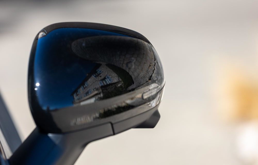 Noul Leapmotor B10, lansat oficial în Europa: start de la 29.900 euro - Poza 27