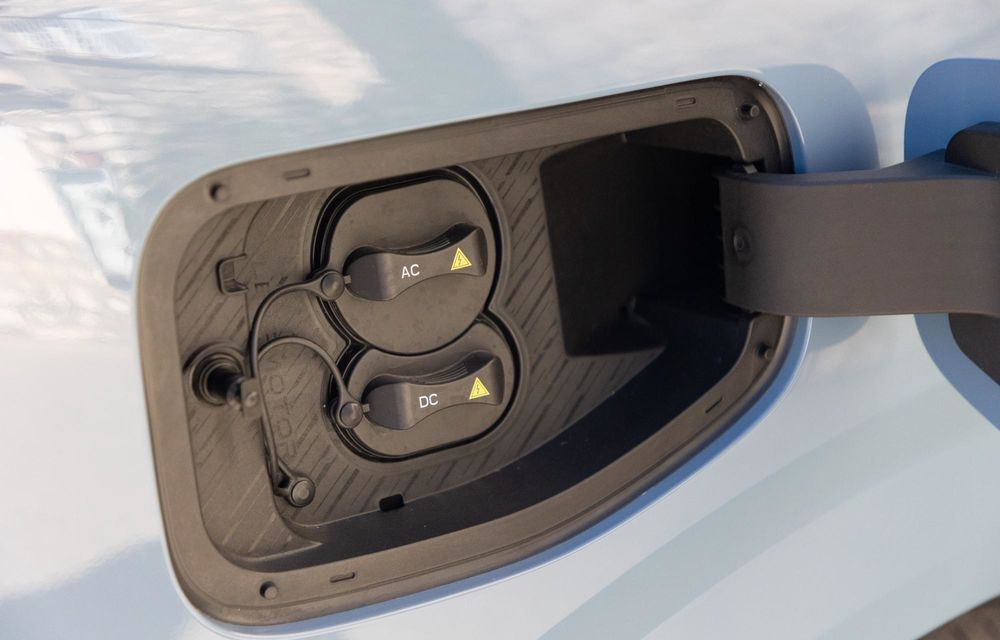 Noul Leapmotor B10, lansat oficial în Europa: start de la 29.900 euro - Poza 29