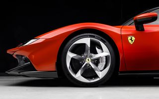 Ferrari va lansa 20 de modele noi în următorii 5 ani