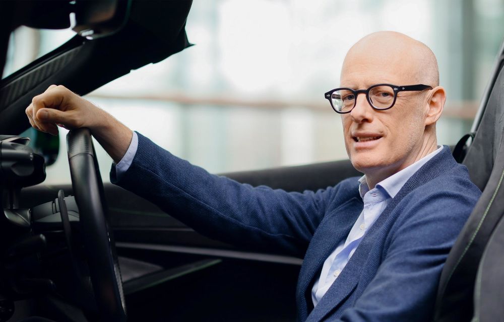 Porsche va avea un CEO nou: germanii negociază cu fostul șef McLaren - Poza 2