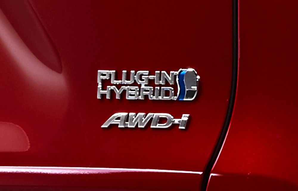 STUDIU: Mașinile cu motoare PHEV emit de 4 ori mai mult CO2 decât datele oficiale - Poza 1