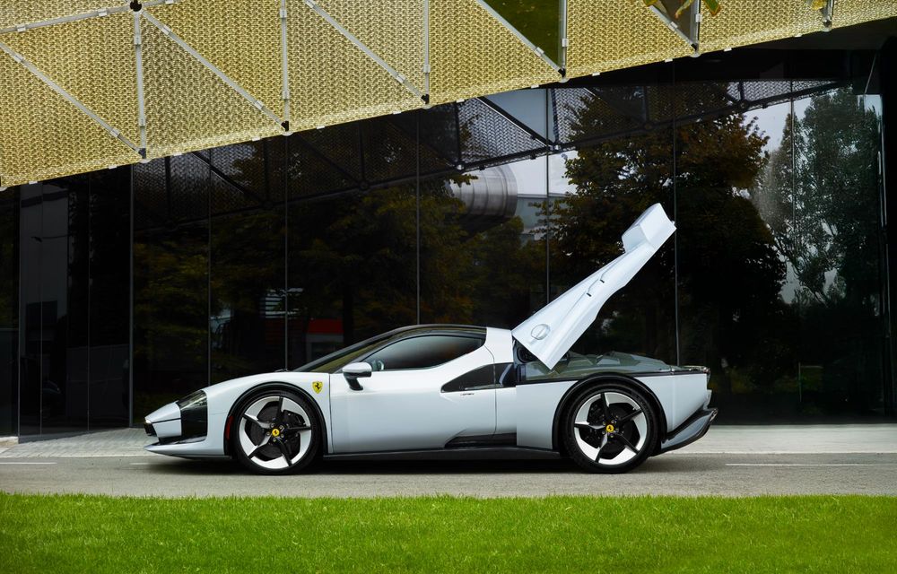 Noul Ferrari SC40: exemplar unicat inspirat de legendarul F40 - Poza 7