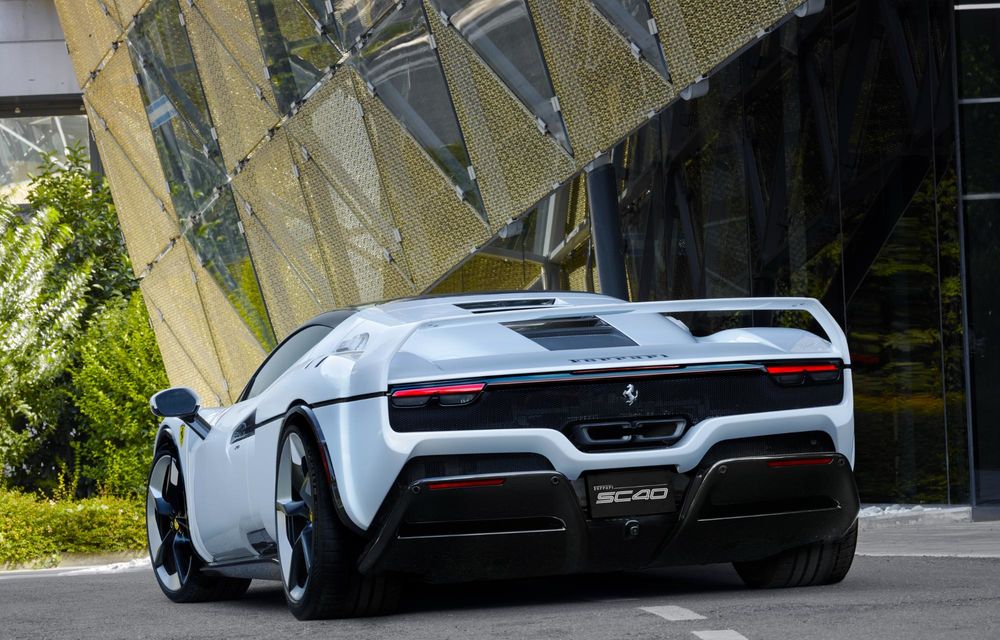 Noul Ferrari SC40: exemplar unicat inspirat de legendarul F40 - Poza 9