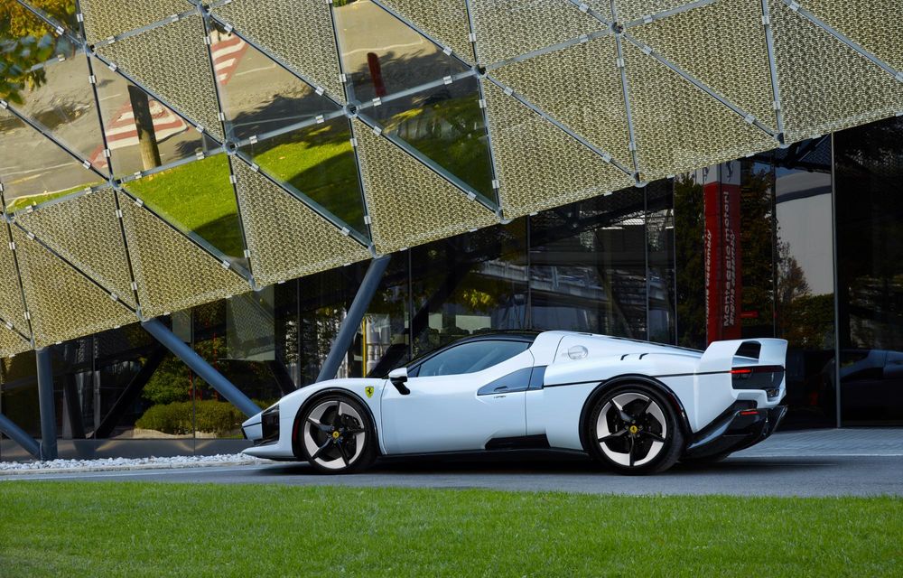 Noul Ferrari SC40: exemplar unicat inspirat de legendarul F40 - Poza 10
