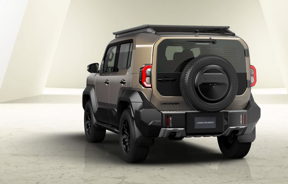 Noua Toyota Land Cruiser FJ: variantă mai mică pentru piața japoneză - Poza 15