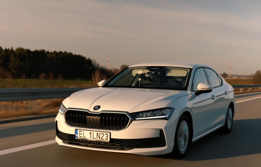 Record stabilit de Skoda Superb 2.0 TDI: 2.831 de kilometri cu un singur plin - Poza 2