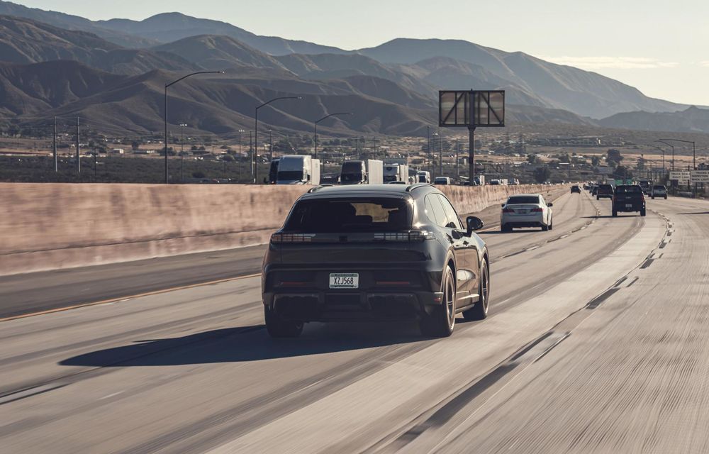 Noi detalii despre Porsche Cayenne Electric: autonomie de 600 kilometri - Poza 2