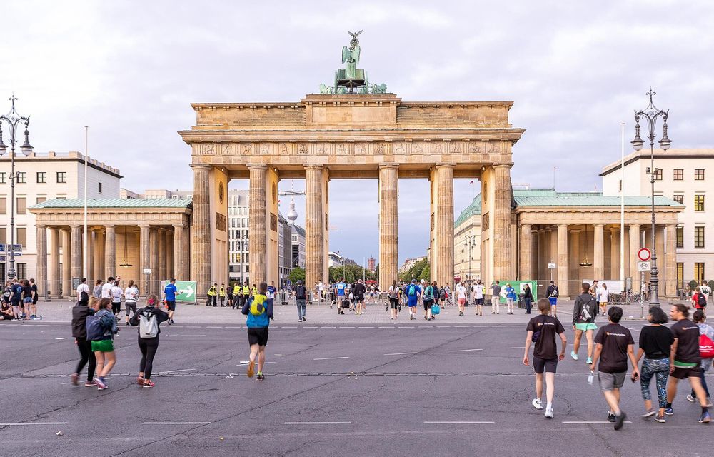 Berlin: referendum pentru restricționarea circulației de mașini în centrul capitalei - Poza 1