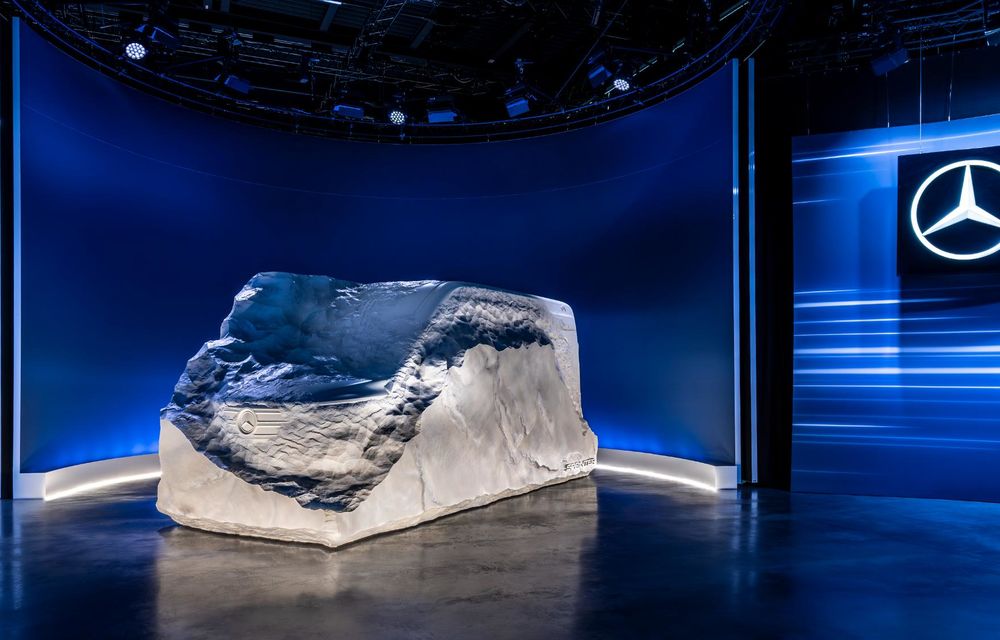 Mercedes-Benz a creat o sculptură care anunță viitoarea generație Sprinter - Poza 2 Mercedes-Benz a creat o sculptură care anunță viitoarea generație Sprinter - Poza 2