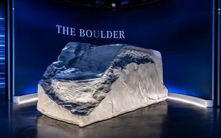 Mercedes-Benz a creat o sculptură care anunță viitoarea generație Sprinter Mercedes-Benz a creat o sculptură care anunță viitoarea generație Sprinter