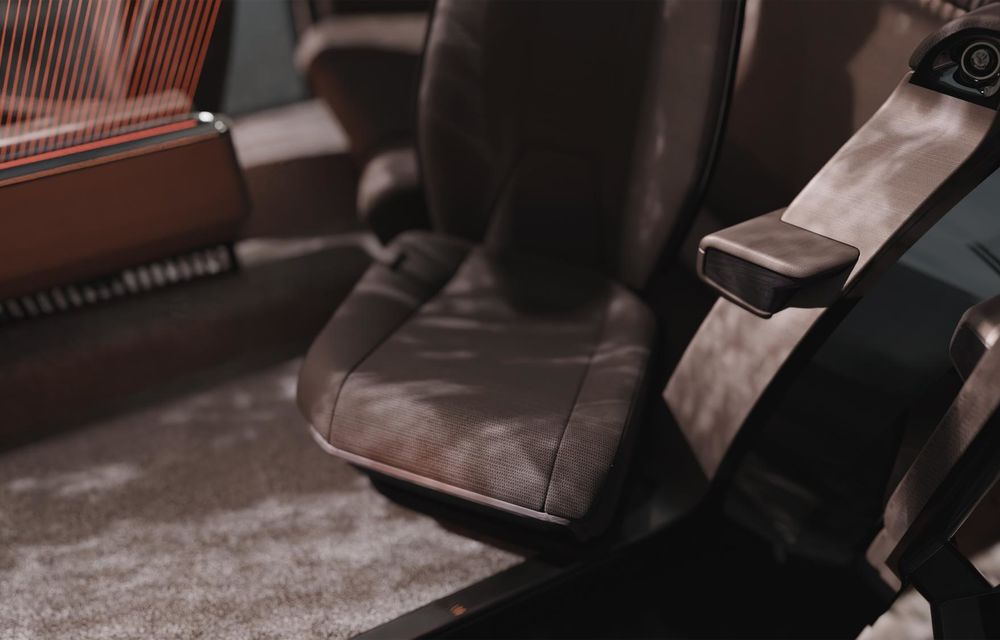 Toyota prezintă primul concept al mărcii de lux Century - Poza 25 Toyota prezintă primul concept al mărcii de lux Century - Poza 25