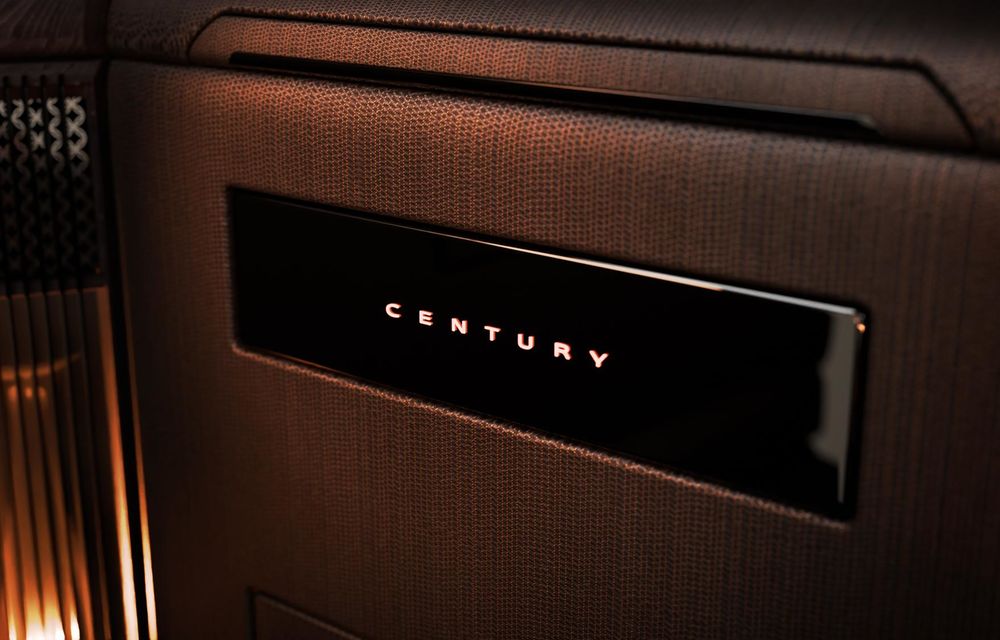 Toyota prezintă primul concept al mărcii de lux Century - Poza 26 Toyota prezintă primul concept al mărcii de lux Century - Poza 26