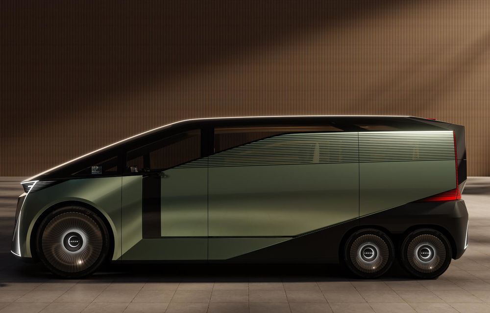 Lexus LS renaște sub forma unui monovolum cu 6 roți - Poza 7 Lexus LS renaște sub forma unui monovolum cu 6 roți - Poza 7