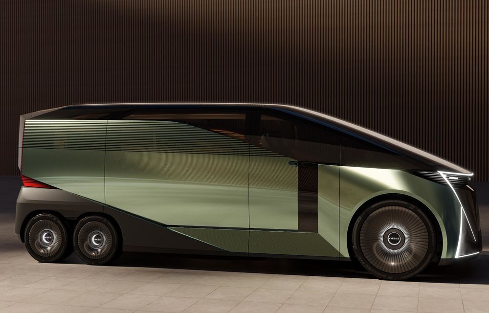 Lexus LS renaște sub forma unui monovolum cu 6 roți - Poza 2 Lexus LS renaște sub forma unui monovolum cu 6 roți - Poza 2