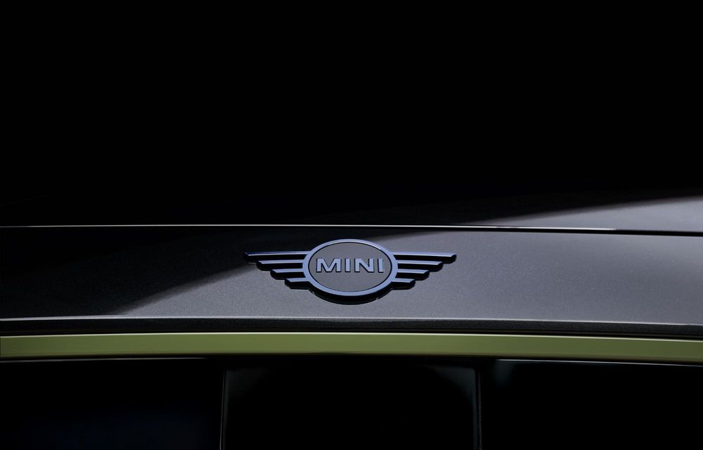 Noul Mini Cooper Paul Smith Edition, creat în colaborare cu celebrul creator de modă - Poza 9 Noul Mini Cooper Paul Smith Edition, creat în colaborare cu celebrul creator de modă - Poza 9