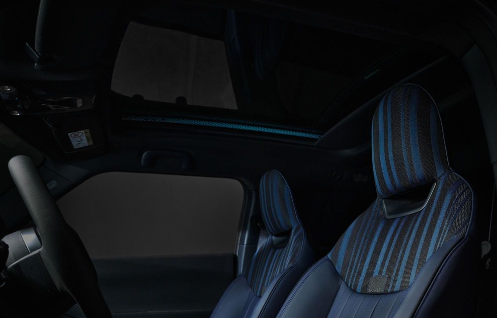 Noul Mini Cooper Paul Smith Edition, creat în colaborare cu celebrul creator de modă - Poza 19 Noul Mini Cooper Paul Smith Edition, creat în colaborare cu celebrul creator de modă - Poza 19