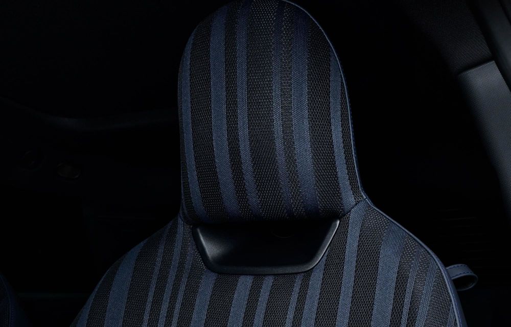 Noul Mini Cooper Paul Smith Edition, creat în colaborare cu celebrul creator de modă - Poza 20 Noul Mini Cooper Paul Smith Edition, creat în colaborare cu celebrul creator de modă - Poza 20