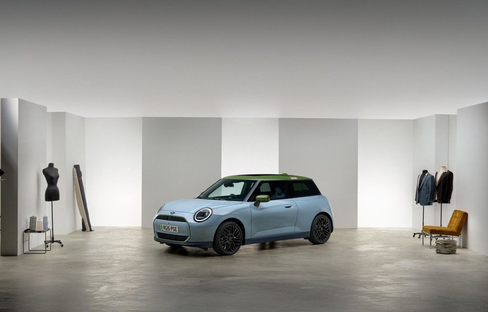 Noul Mini Cooper Paul Smith Edition, creat în colaborare cu celebrul creator de modă - Poza 22 Noul Mini Cooper Paul Smith Edition, creat în colaborare cu celebrul creator de modă - Poza 22