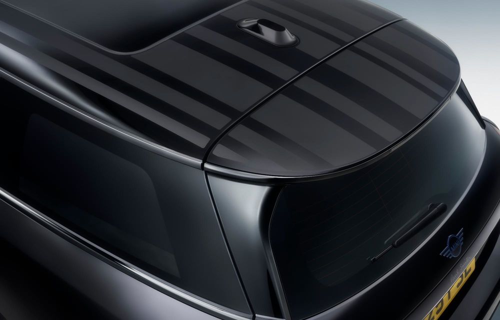 Noul Mini Cooper Paul Smith Edition, creat în colaborare cu celebrul creator de modă - Poza 59 Noul Mini Cooper Paul Smith Edition, creat în colaborare cu celebrul creator de modă - Poza 59