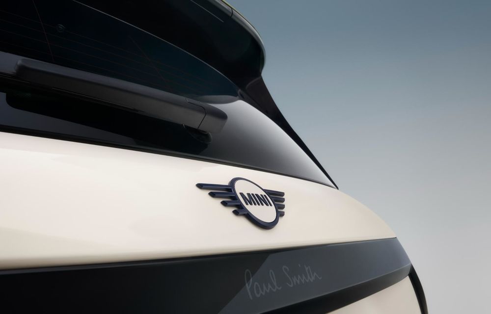 Noul Mini Cooper Paul Smith Edition, creat în colaborare cu celebrul creator de modă - Poza 65 Noul Mini Cooper Paul Smith Edition, creat în colaborare cu celebrul creator de modă - Poza 65