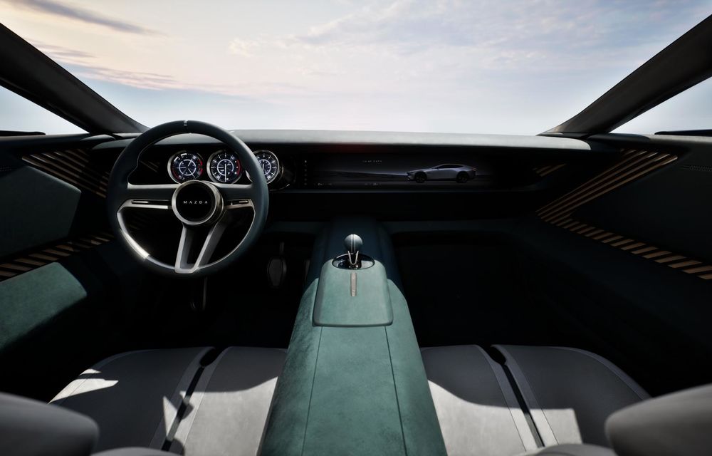Mazda prezintă noul concept Vision X-Coupe, cu motor rotativ hibrid de 510 CP - Poza 18 Mazda prezintă noul concept Vision X-Coupe, cu motor rotativ hibrid de 510 CP - Poza 18