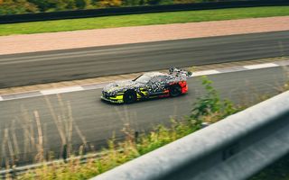 Primele imagini cu noul concept Mercedes-AMG GT Track Sport Primele imagini cu noul concept Mercedes-AMG GT Track Sport