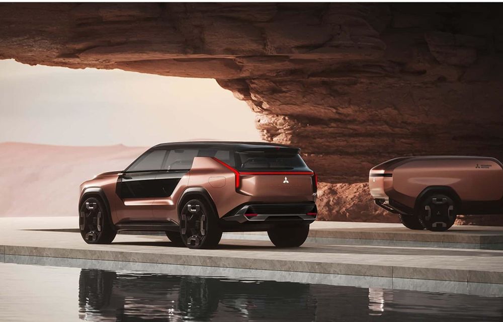 Noul concept Mitsubishi Elevance: SUV hibrid cu 4 motoare electrice - Poza 3