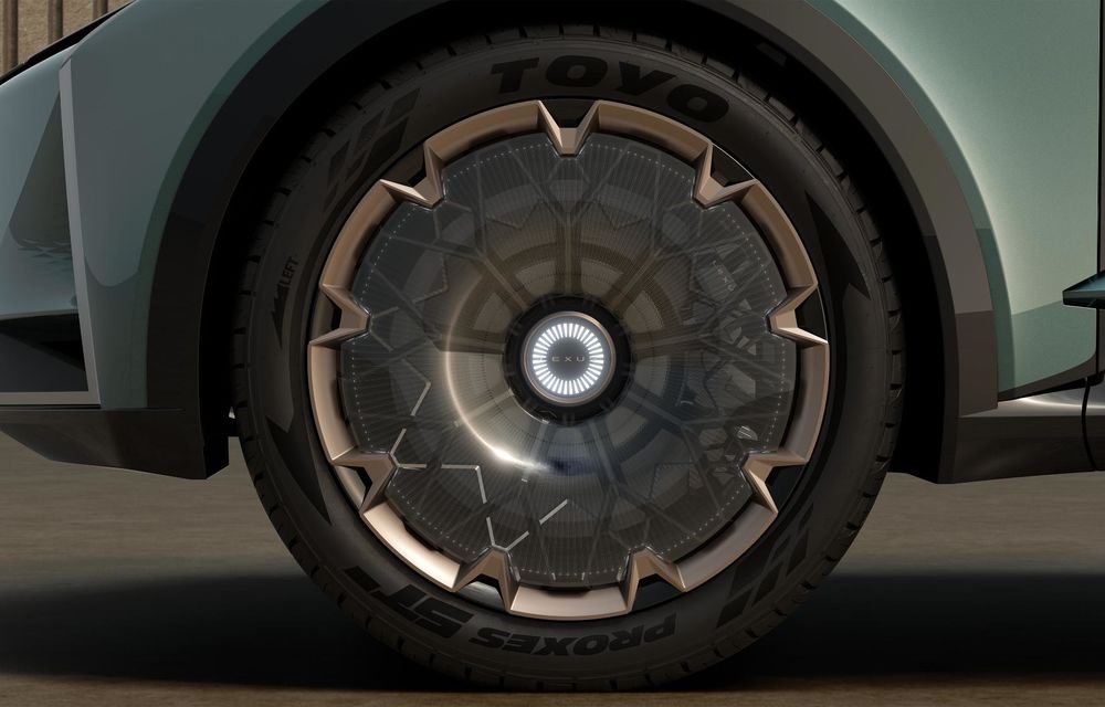 Identitate dublă: Lexus LS, prezentat sub forma unui concept care anunță un viitor SUV Coupe - Poza 17