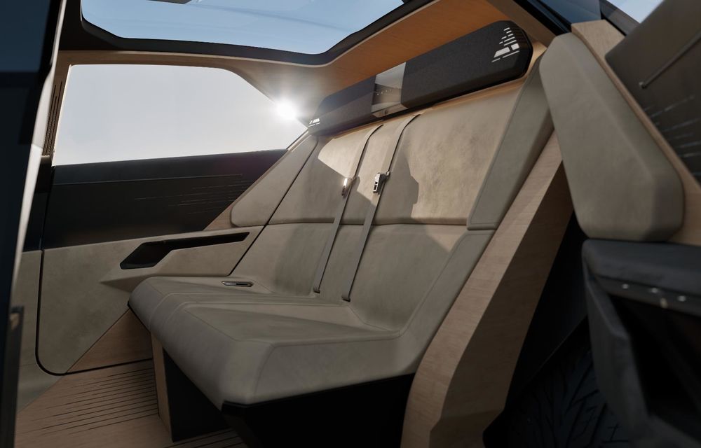 Identitate dublă: Lexus LS, prezentat sub forma unui concept care anunță un viitor SUV Coupe - Poza 27