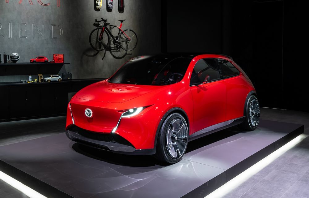 Mazda prezintă un nou concept. Vision-X Compact integrează inteligență artificială - Poza 1