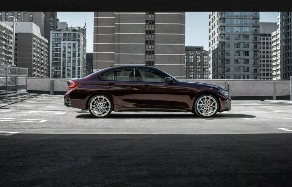 BMW Seria 3 aniversează 50 de ani prin ediția specială M340i xDrive 50 Jahre Edition - Poza 3 BMW Seria 3 aniversează 50 de ani prin ediția specială M340i xDrive 50 Jahre Edition - Poza 3